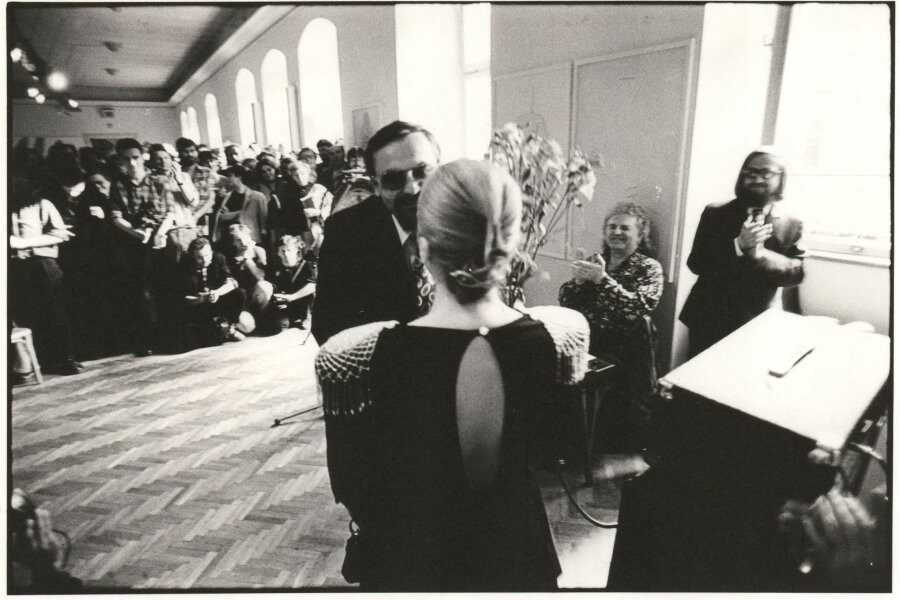 Zprava Jiří Valoch, Milan Knížák, Marie Knížáková, Karel Moudrý